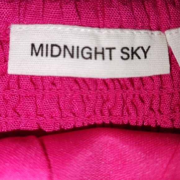 Midnight Sky linen blend wide straps cropped blouse pink Size: M - Picture 5 of 6